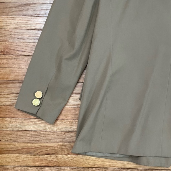 Vintage Tan Oversized Blazer - Picture 13 of 14